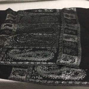 Black and silver shawls